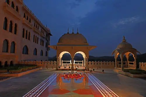 Fairmont Jaipur - Overview - Outdoors 3