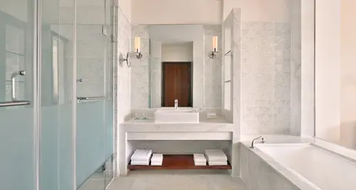 Le Méridien Jaipur Resort & Spa - Rooms - 581 Sqft 54 Sqmt Mountainhill View King Bed 61