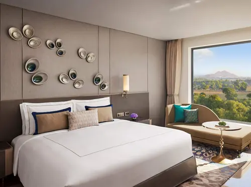 Taj Amer, Jaipur - Rooms - 366 Sqft 34 Sqmt Mountainhill View King Bed 7