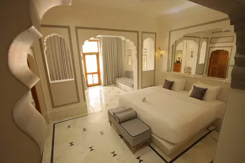 Buena Vista Luxury Resort - Rooms - 1056 Sqft 98 Sqmt Swimming Pool View Queen Bed 75