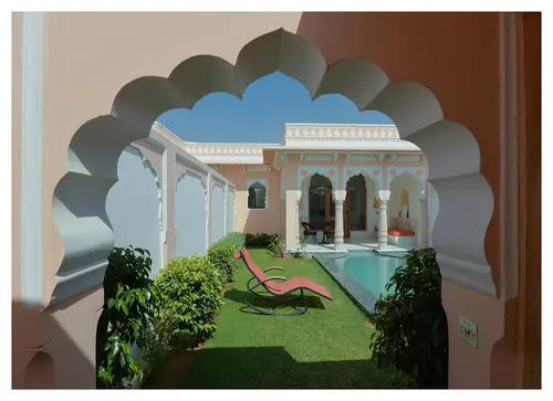 Buena Vista Luxury Resort - Rooms - 900 Sqft 84 Sqmt Swimming Pool View King Bed 35