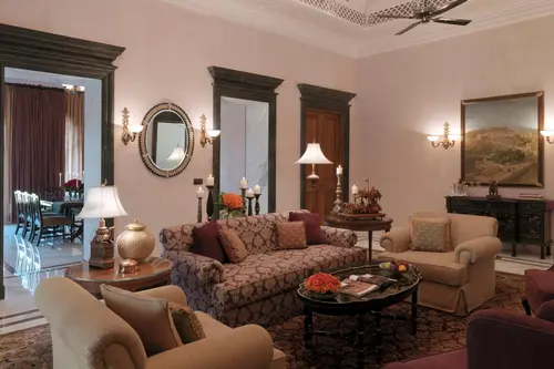 Taj Rambagh Palace, Jaipur - Rooms - 1798 Sqft 167 Sqmt Garden View King Bed 22