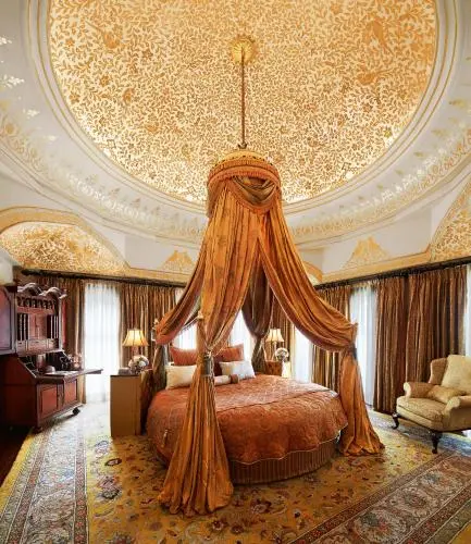 Taj Rambagh Palace, Jaipur - Rooms - 1798 Sqft 167 Sqmt King Beds 45