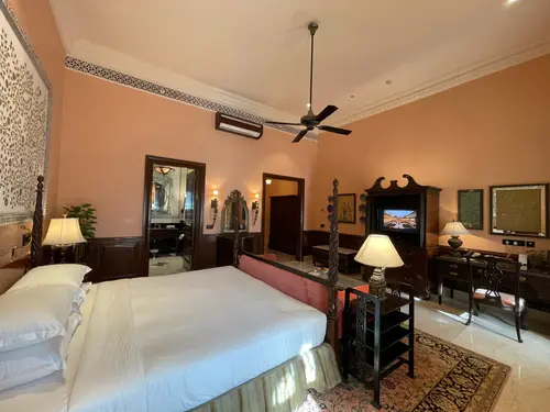 Taj Rambagh Palace, Jaipur - Rooms - 495 Sqft 46 Sqmt Courtyard View King Bed 2