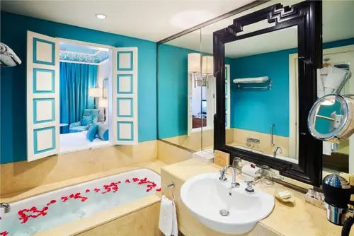 Taj Jai Mahal Palace, Jaipur - Rooms - 323 Sqft 30 Sqmt Garden View King Bed 6