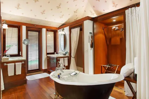 The Oberoi Rajvilas, Jaipur - Rooms - Washroom 21