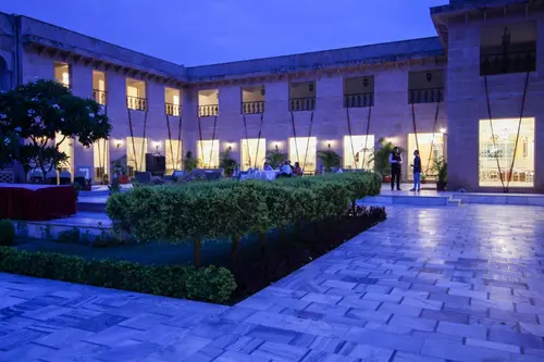 Taj Pratap Mahal, Pushkar - Overview - Facade 13