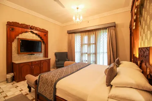 Taj Pratap Mahal, Pushkar - Rooms - 1097 Sqft 102 Sqmt Mountainhill View King Bed 19