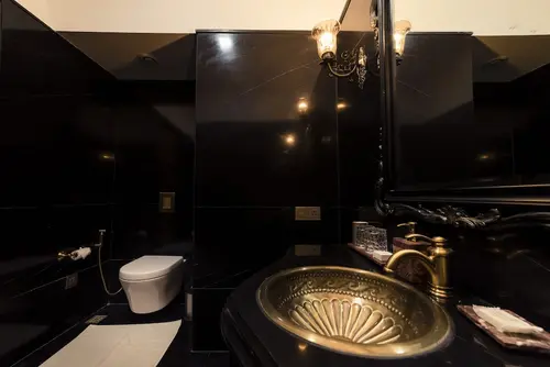 Fort Rajwada, Jaisalmer - Rooms - Washroom 127