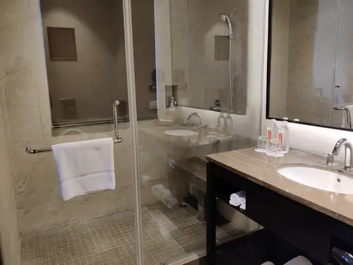 Jaisalmer Marriott Resort & Spa - Rooms - Washroom 49