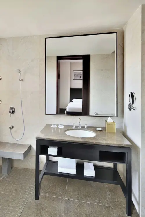 Jaisalmer Marriott Resort & Spa - Rooms - Washroom 55