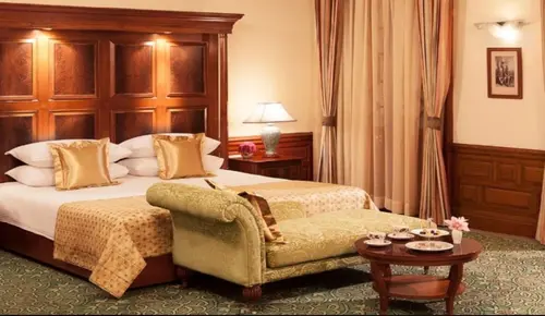 Umaid Bhawan Palace, Jodhpur - Rooms - 1498 Sqft 139 Sqmt King Bed 13