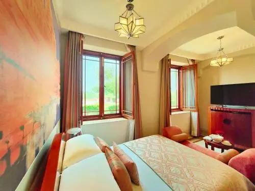 Umaid Bhawan Palace, Jodhpur - Rooms - 398 Sqft 37 Sqmt Twin Beds 16