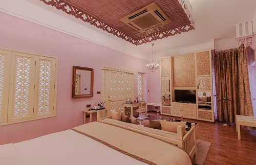 Ajit Bhawan Palace, Jodhpur - Rooms - 667 Sqft 62 Sqmt Swimming Pool View King Bed 26