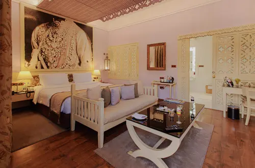 Ajit Bhawan Palace, Jodhpur - Rooms - 667 Sqft 62 Sqmt Swimming Pool View King Bed 27