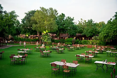 WelcomHeritage Bal Samand Lake Palace - Overview - Outdoors 4