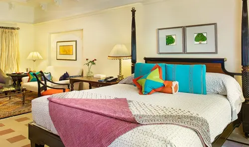 The Oberoi Udaivilas, Udaipur - Rooms - 600 Sqft 56 Sqmt Garden View King Bed 24