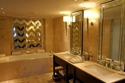 The Leela Palace Udaipur - Rooms - Washroom 42