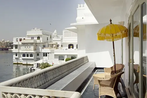 Taj Lake Palace, Udaipur - Rooms - 1794 Sqft 167 Sqmt Lake View 15