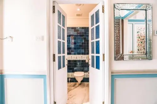 Taj Lake Palace, Udaipur - Rooms - 258 Sqft 24 Sqmt Full Beds 6