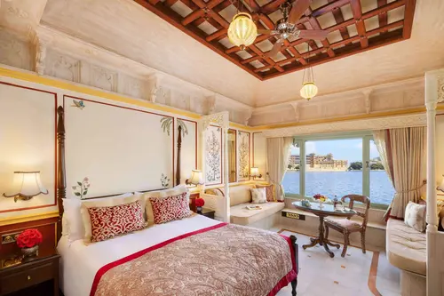 Taj Lake Palace, Udaipur - Rooms - 35 Sqft 3 Sqmt Lake View Double Bed 11