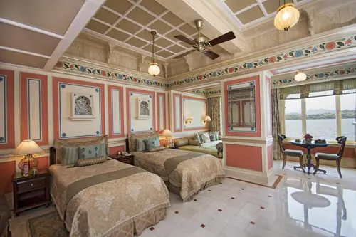 Taj Lake Palace, Udaipur - Rooms - 377 Sqft 35 Sqmt Lake View Single Beds 73