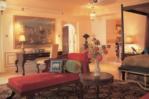 Taj Lake Palace, Udaipur - Rooms - 797 Sqft 74 Sqmt Lake View King Bed 53