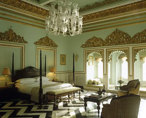 Taj Lake Palace, Udaipur - Rooms - 797 Sqft 74 Sqmt Lake View King Bed 57