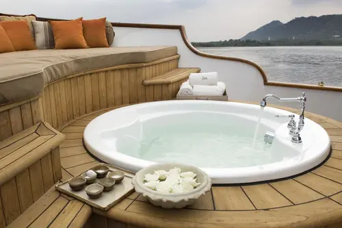 Taj Lake Palace, Udaipur - Rooms - Washroom 83