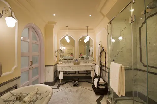 Taj Lake Palace, Udaipur - Rooms - Washroom 91