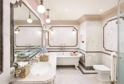 Taj Lake Palace, Udaipur - Rooms - Washroom 96