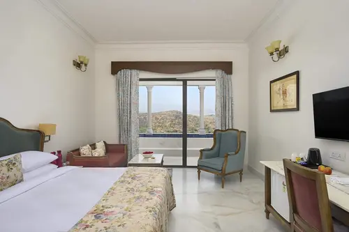 Fateh Vilas, Udaipur - Rooms - 406 Sqft 38 Sqmt Valley View King Bed 1