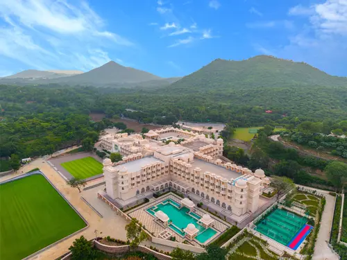 Wyndham Grand Udaipur - Overview - Facade 12