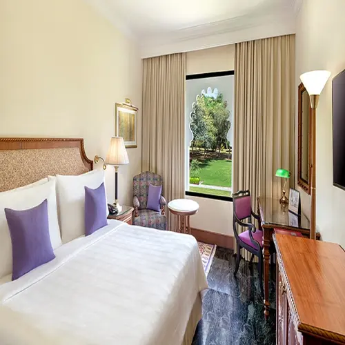 Trident, Udaipur - Rooms - 256 Sqft 24 Sqmt Garden View King Bed 2