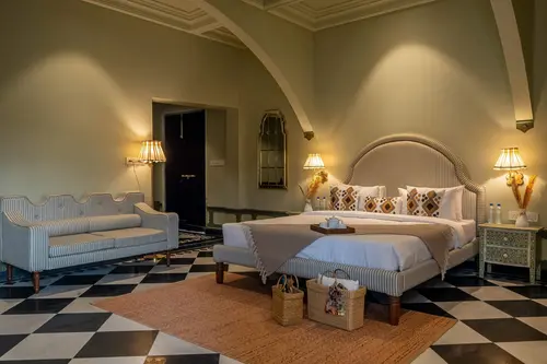 Daulatgarh Resort & Spa, Udaipur - Rooms - 400 Sqft 37 Sqmt Garden View King Bed 3