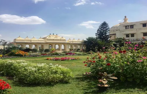 Shiv Niwas Palace, Udaipur - Overview - Entrance 12