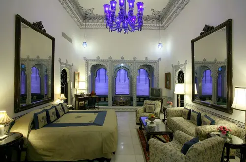 Shiv Niwas Palace, Udaipur - Rooms - 473 Sqft 44 Sqmt Lake View Twinbed 11