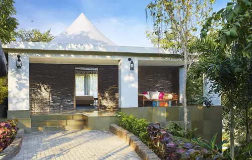 Taj Aravalli Resort & Spa, Udaipur - Overview - Outdoors 3