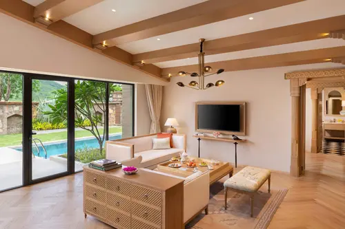 Taj Aravalli Resort & Spa, Udaipur - Rooms - 1399 Sqft 130 Sqmt Mountainhill View King Bed 22