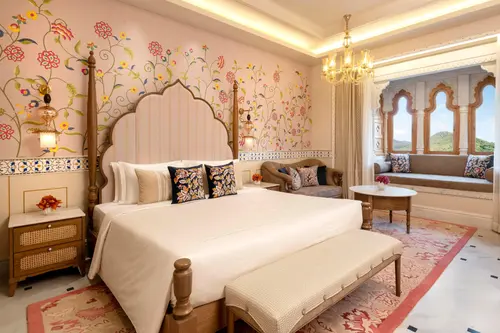 The Lalit Laxmi Vilas Palace Udaipur - Rooms - 388 Sqft 36 Sqmt Courtyard View King Bed 3