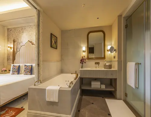 The Lalit Laxmi Vilas Palace Udaipur - Rooms - Washroom 26