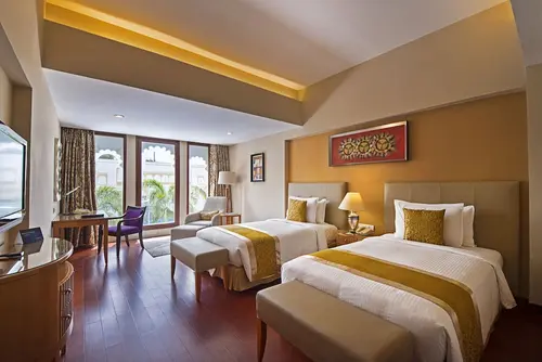 Radisson Blu Palace Resort & Spa, Udaipur - Rooms - 380 Sqft 35 Sqmt Kingbed 8