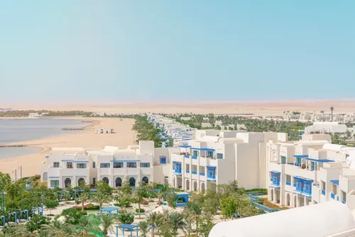 Hilton Salwa Beach Resort & Villas - Overview - Outdoors 36