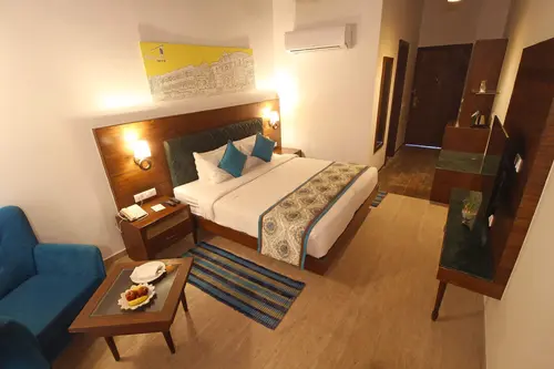 Bamboo Saa Resort & Spa, Udaipur - Rooms - 330 Sqft 31 Sqmt Mountain View King Bed 58