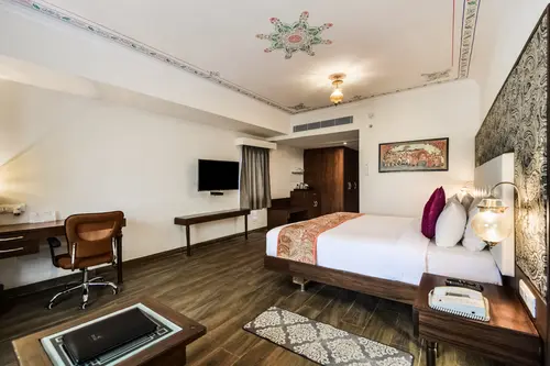 Bamboo Saa Resort & Spa, Udaipur - Rooms - 330 Sqft 31 Sqmt Mountain View King Bed 7