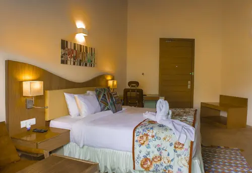 Bamboo Saa Resort & Spa, Udaipur - Rooms - 480 Sqft 45 Sqmt Mountain View King Bed 10