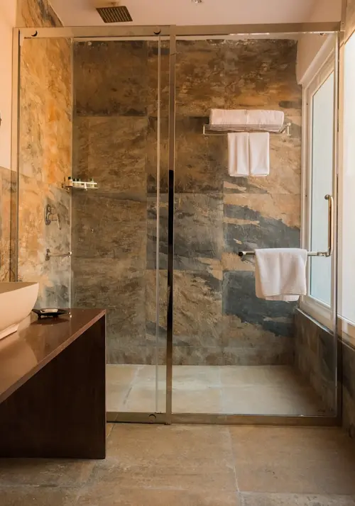 Bamboo Saa Resort & Spa, Udaipur - Rooms - 480 Sqft 45 Sqmt Mountain View King Bed 18