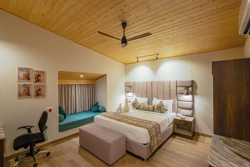 Bamboo Saa Resort & Spa, Udaipur - Rooms - 925 Sqft 86 Sqmt Mountain View Queenbed 42