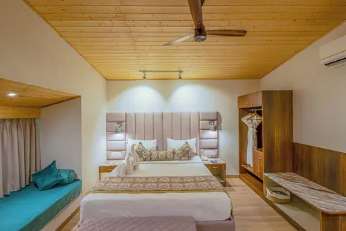 Bamboo Saa Resort & Spa, Udaipur - Rooms - 925 Sqft 86 Sqmt Mountain View Queenbed 44