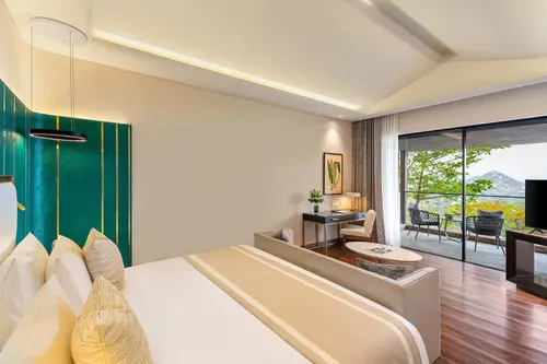 Holymont, Udaipur - Rooms - 810 Sqft 75 Sqmt King Bed 11